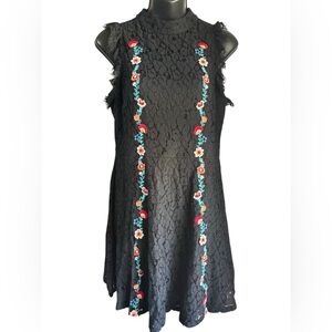 Altar'd State Black Lace embroidery Dress sz L preloved back zipper sleeveless